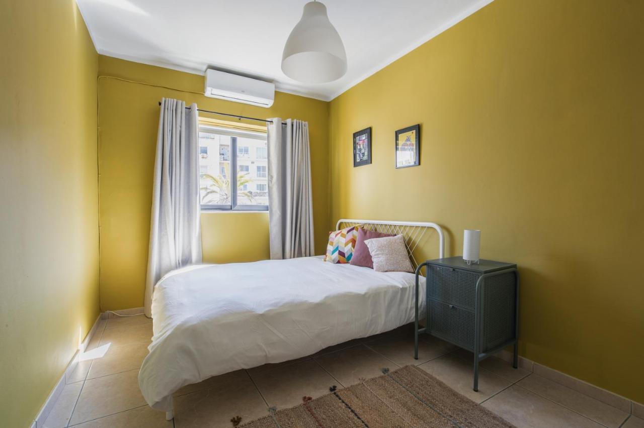 Stylish 3 Bedroom Apartment - St. Julians - 5 Mins From Balluta Bay San Ġiljan Extérieur photo